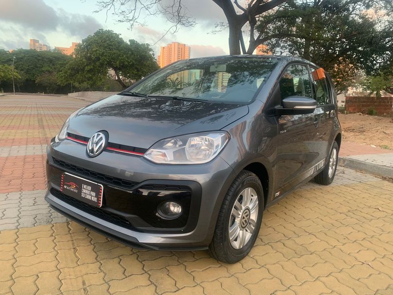 VolksWagen up! move 1.0 TSI Total Flex 12V 5p