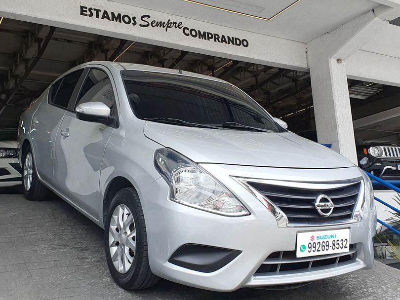 Nissan VERSA SV 1.6 16V FlexStart 4p Aut.