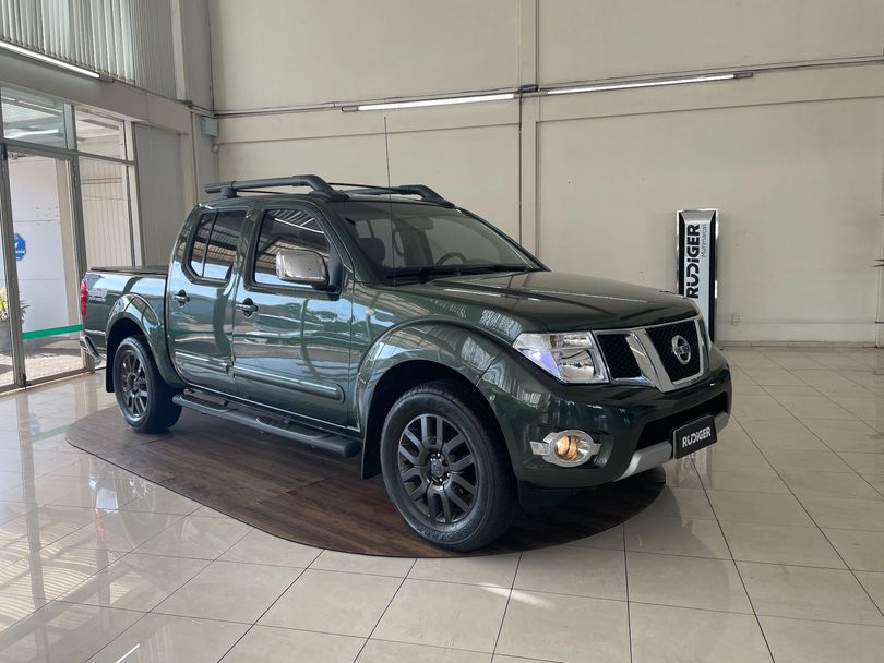 Nissan Frontier SL CD 4x4 2.5TB Diesel Aut