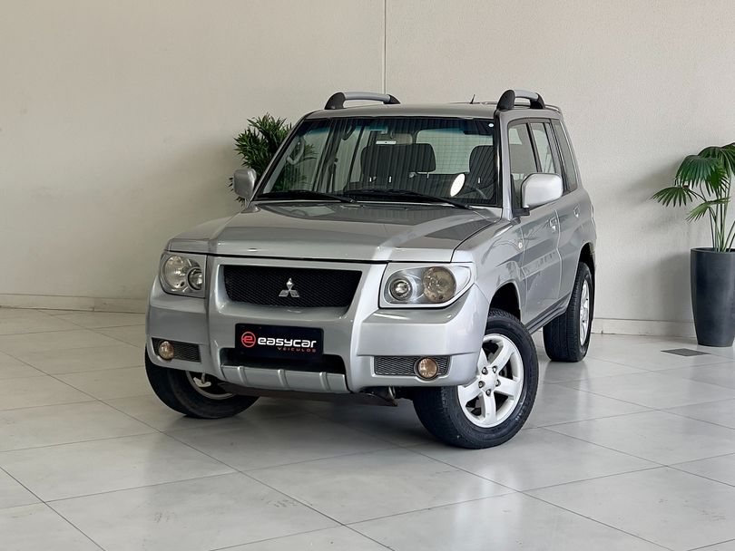 Mitsubishi Pajero TR4 2.0/ 2.0 Flex 16V 4x4 Aut.