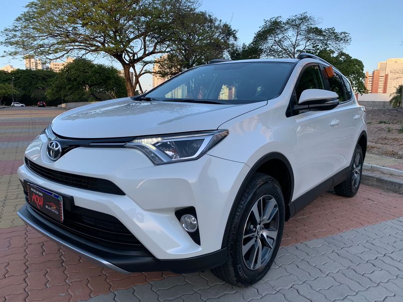 Toyota RAV4 2.0 4x2 16V Aut.