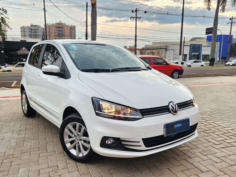VolksWagen Fox Connect 1.6 Flex 8V 5p