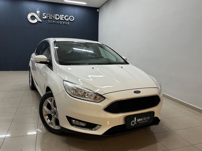 Ford Focus 1.6 S/SE/SE Plus Flex 8V/16V  5p