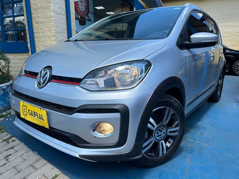 VolksWagen up! cross 1.0 TSI Total Flex 12V 5p