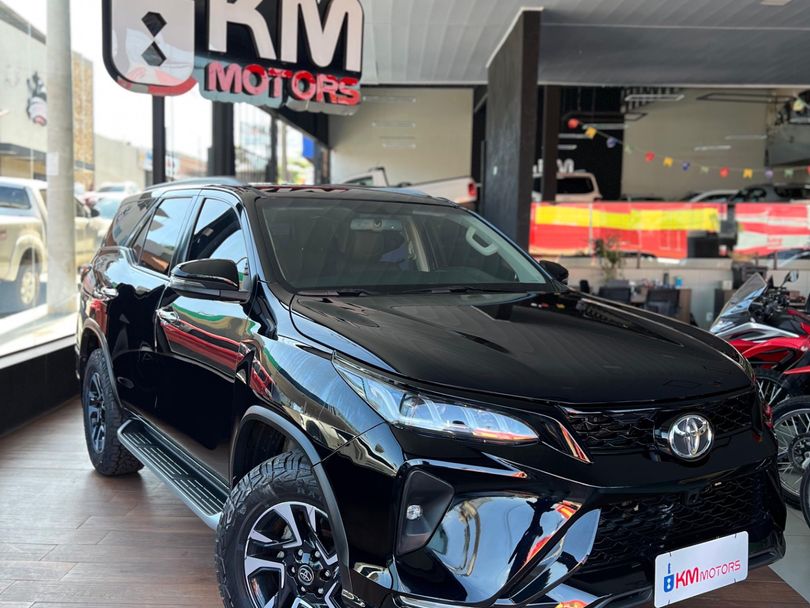 Toyota Hilux SW4 SRV 4x2 2.7 Flex 16V Aut.