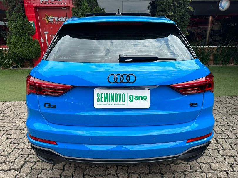 Audi Q3 Black S Line 1.4 TFSI S-tronic