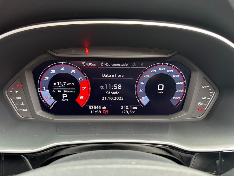 Audi Q3 Black S Line 1.4 TFSI S-tronic