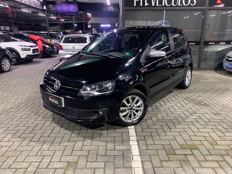 VolksWagen Fox Rock in Rio 1.6 Mi Total Flex 8V 5p