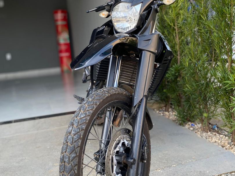 YAMAHA XT 660 R