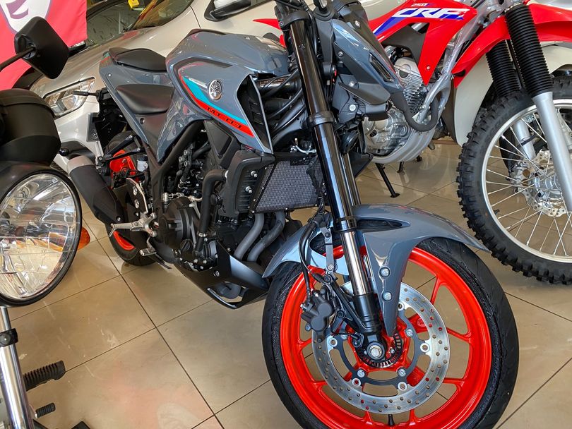 YAMAHA MT-03 321/ABS