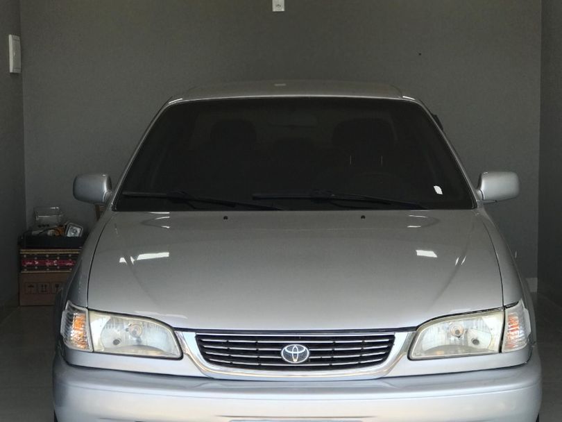 Toyota Corolla XEi 1.8/1.8 Flex 16V Mec.