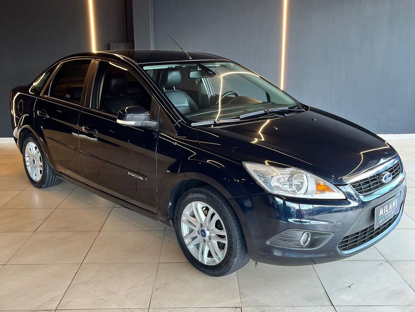 Ford Focus Sedan 2.0 16V/2.0 16V Flex 4p Aut.