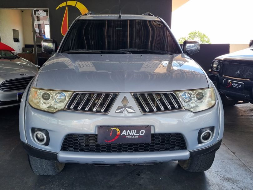 Mitsubishi Pajero DAKAR HPE 3.2 4x4 T.I Dies 5p Aut
