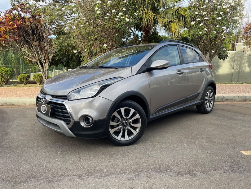 Hyundai HB20X Style 1.6 Flex 16v Mec.
