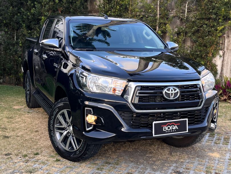 Toyota Hilux CD SRV 4x2 2.7 Flex 16V Aut.