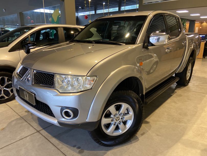 Mitsubishi L200 Triton HPE 3.2 CD TB Int.Diesel Mec