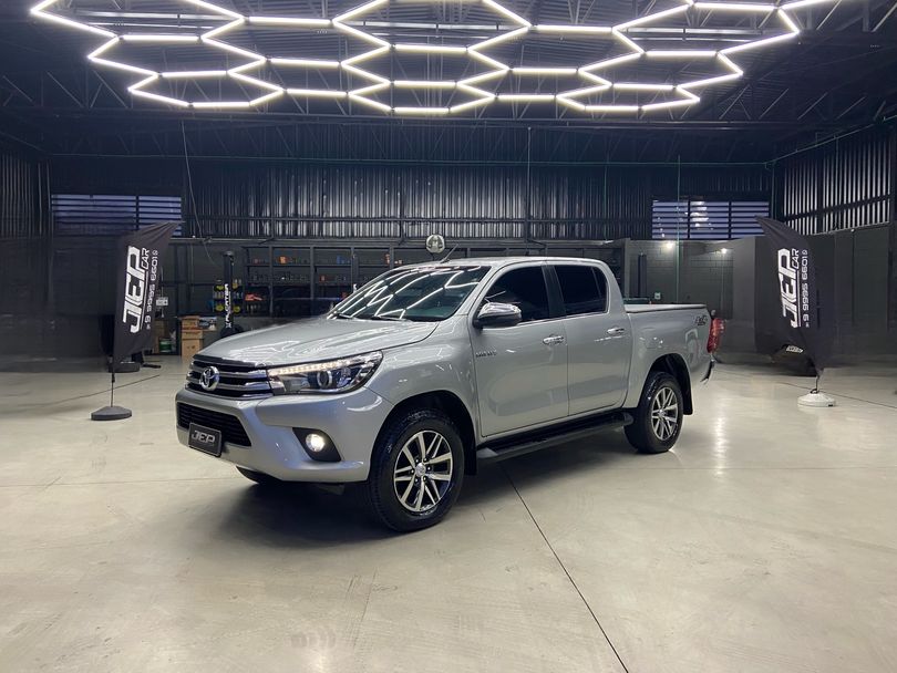 Toyota Hilux CD SRX 4x4 2.8 TDI 16V Diesel Aut.