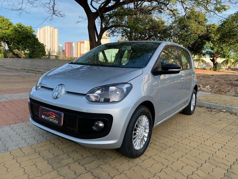VolksWagen up! move 1.0 TSI Total Flex 12V 5p