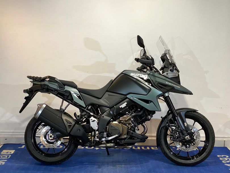 SUZUKI DL 1050 V-STROM 