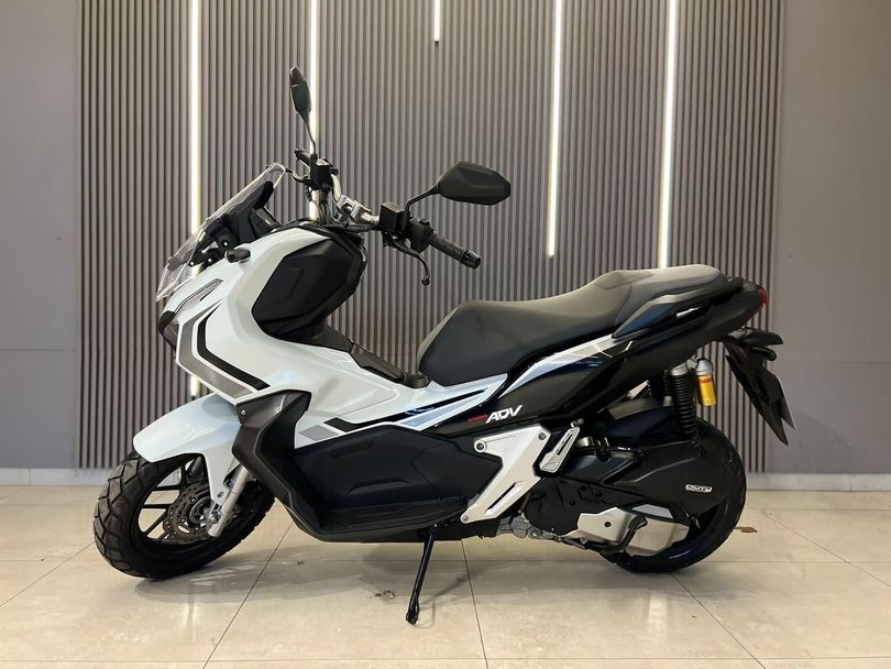 HONDA ADV 150