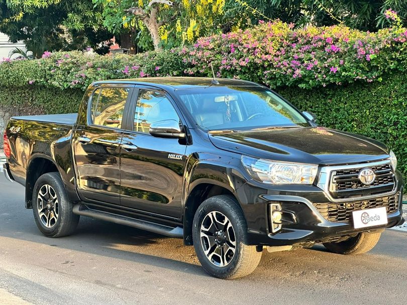 Toyota Hilux CD SRV 4x4 2.8 TDI Diesel Aut.