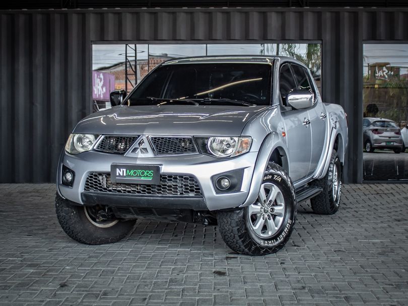 Mitsubishi L200 Triton HPE 3.2 CD TB Int.Diesel Aut