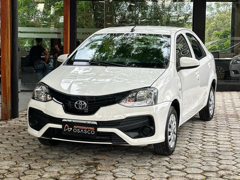 Toyota ETIOS X Sedan 1.5 Flex 16V 4p Mec.