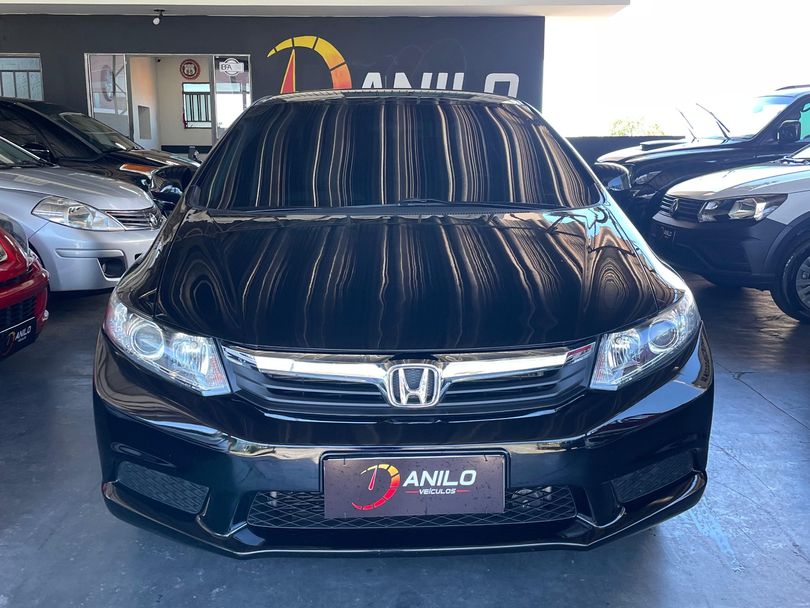 Honda Civic Sedan LXS 1.8/1.8 Flex 16V Mec. 4p