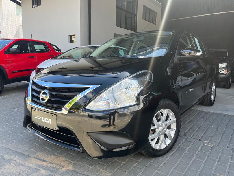 Nissan VERSA SV 1.6 16V FlexStart 4p Aut.