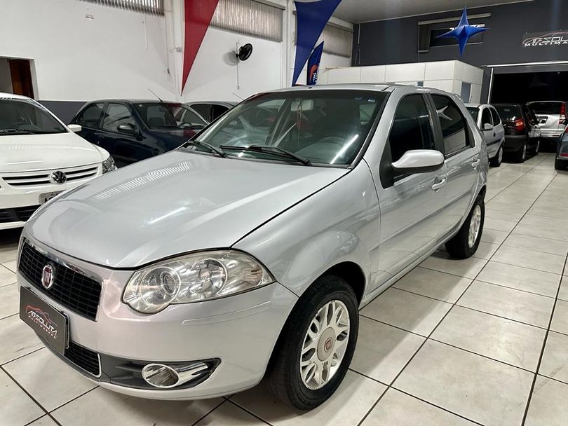 Fiat Palio ELX 1.4 Fire/30 Anos F. Flex 8V 4p