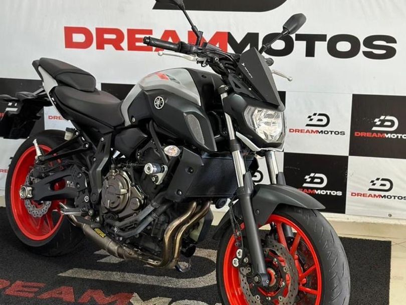 YAMAHA MT-07/MT-07 ABS 689cc