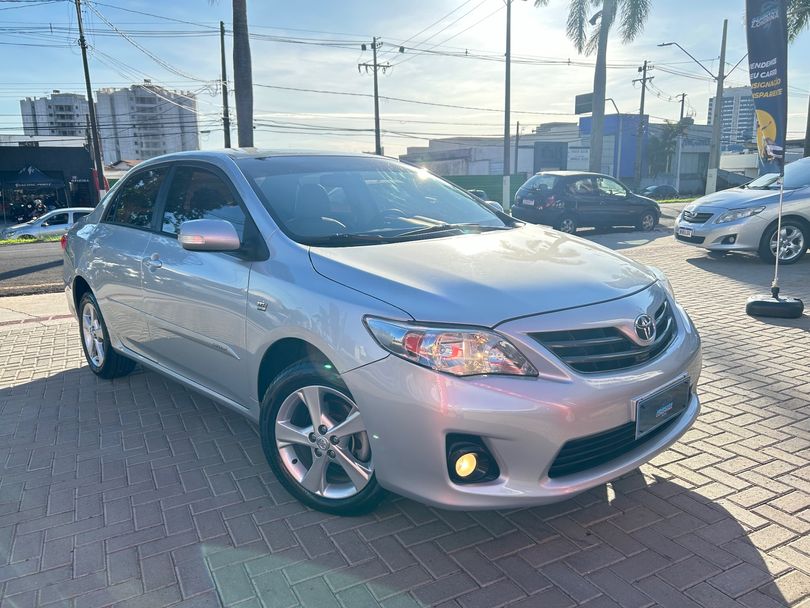 Toyota Corolla XEi 2.0 Flex 16V Aut.