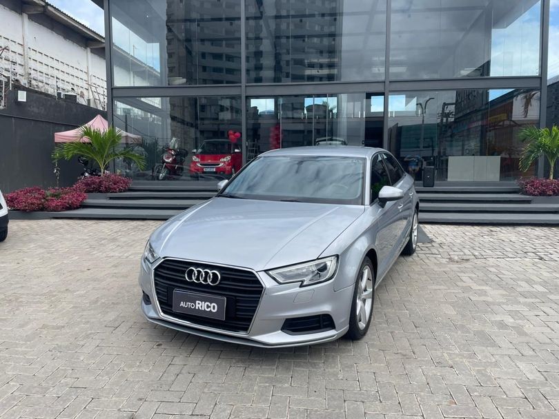 Audi A3 Sedan 1.4 TFSI Flex Tiptronic 4p