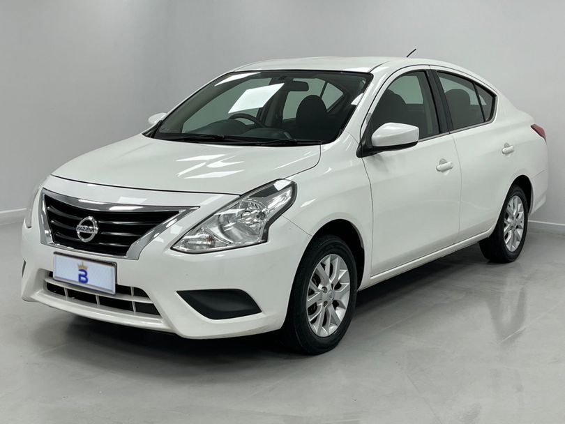 Nissan VERSA SL 1.6 16V FlexStart 4p Mec.