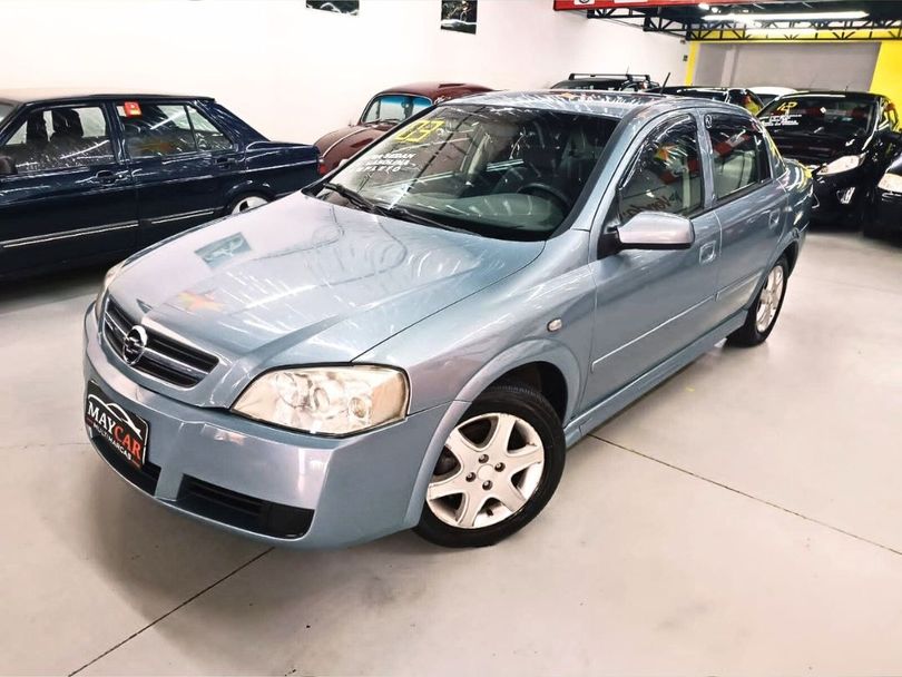 Chevrolet Astra Sedan 2.0/ CD 2.0 MPFI 8V 4p Aut.