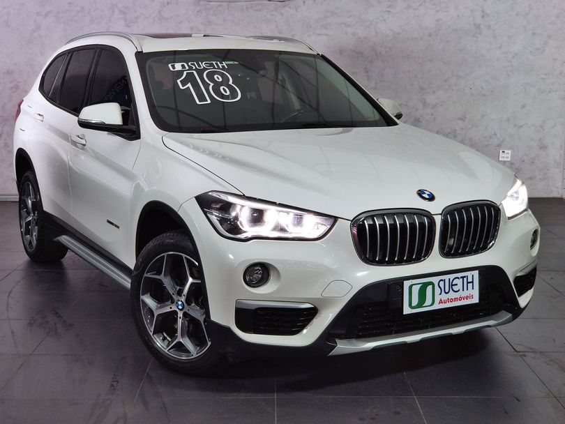 BMW X1 SDRIVE 20i X-Line 2.0 TB Active Flex