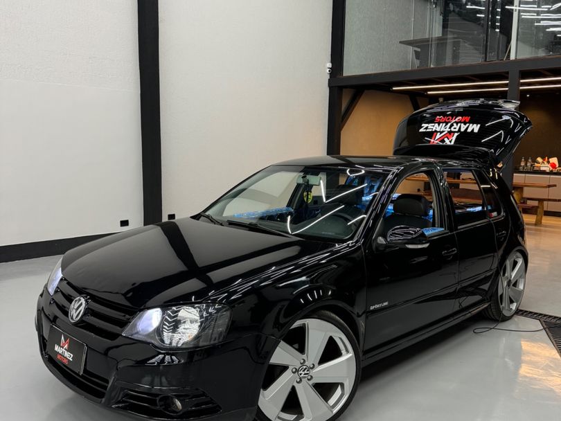 VolksWagen Golf 1.6 Mi Total Flex 8V 4p
