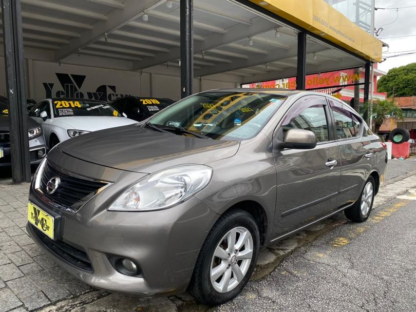 Nissan VERSA SL 1.6 16V Flex Fuel 4p Mec.
