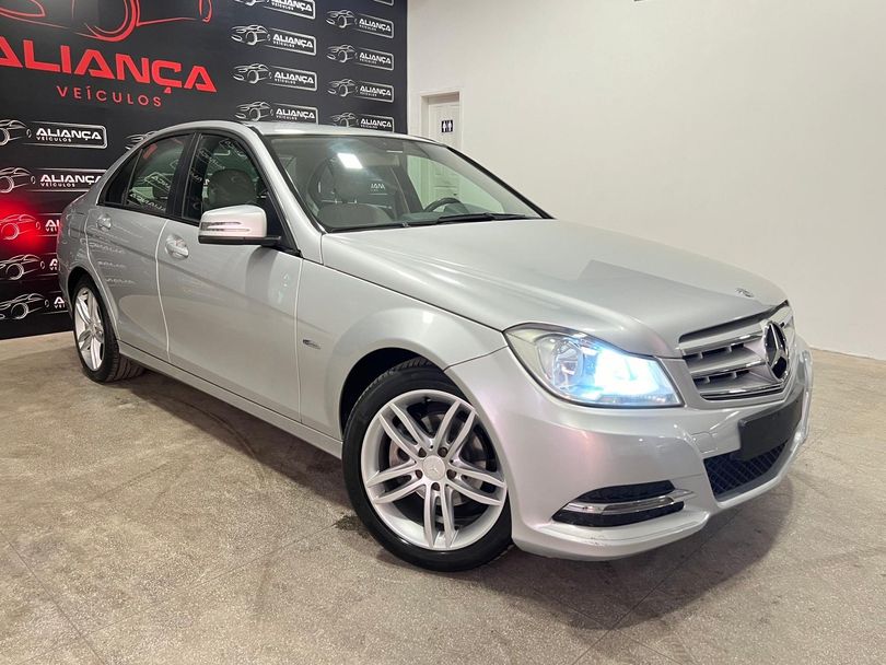 MERCEDES-BENZ 1.6 CGI CLASSIC 16V TURBO GASOLINA 4P AUTOMÁTICO