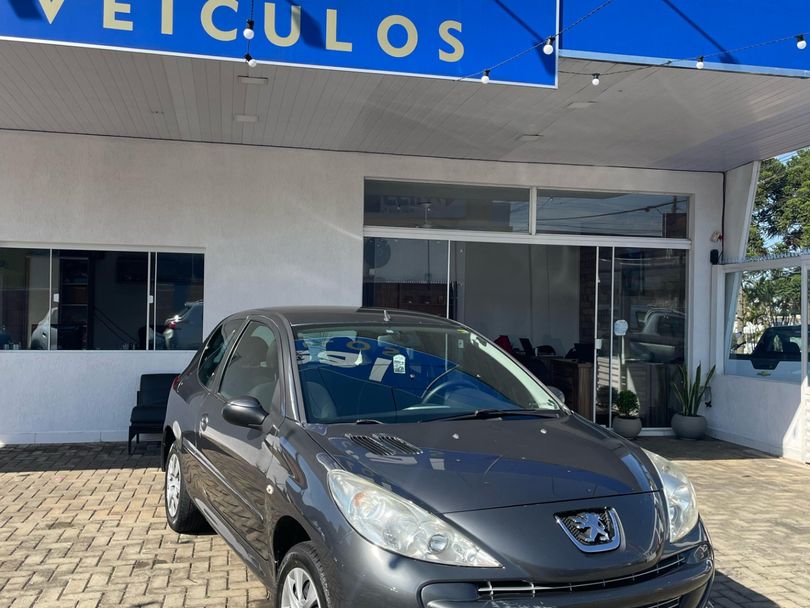 Peugeot 207 XR 1.4 Flex 8V 3p