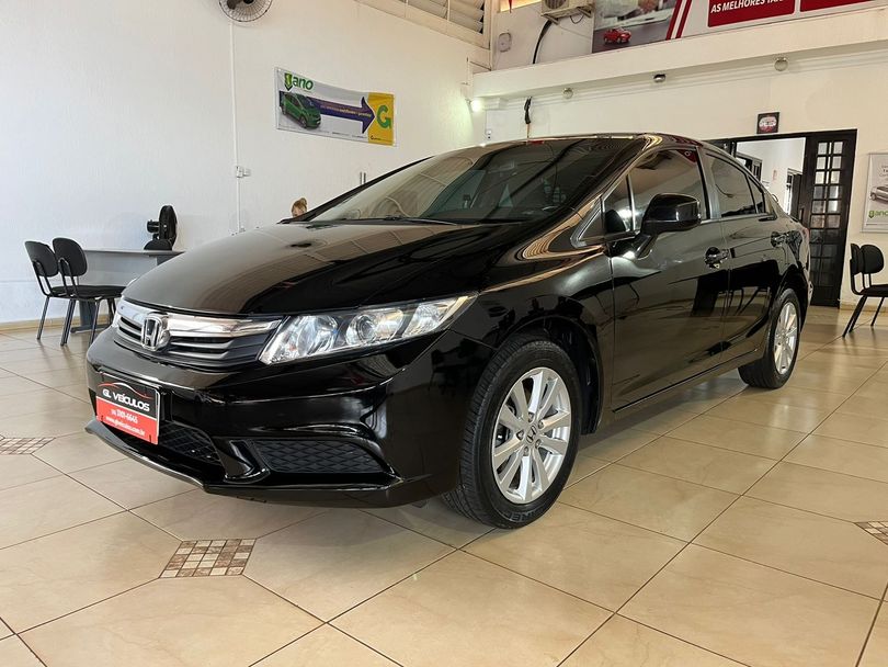 Honda Civic Sedan LXS 1.8/1.8 Flex 16V Aut. 4p