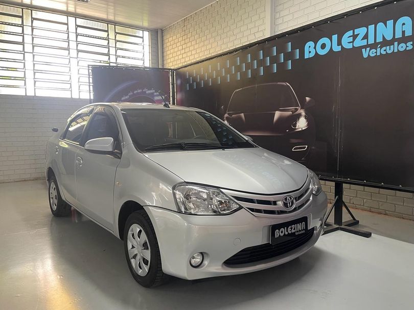 Toyota ETIOS XS Sedan 1.5 Flex 16V 4p Aut.