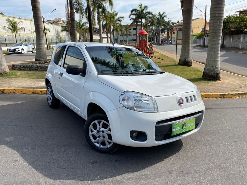 FIAT 1.0 EVO VIVACE 8V FLEX 2P MANUAL