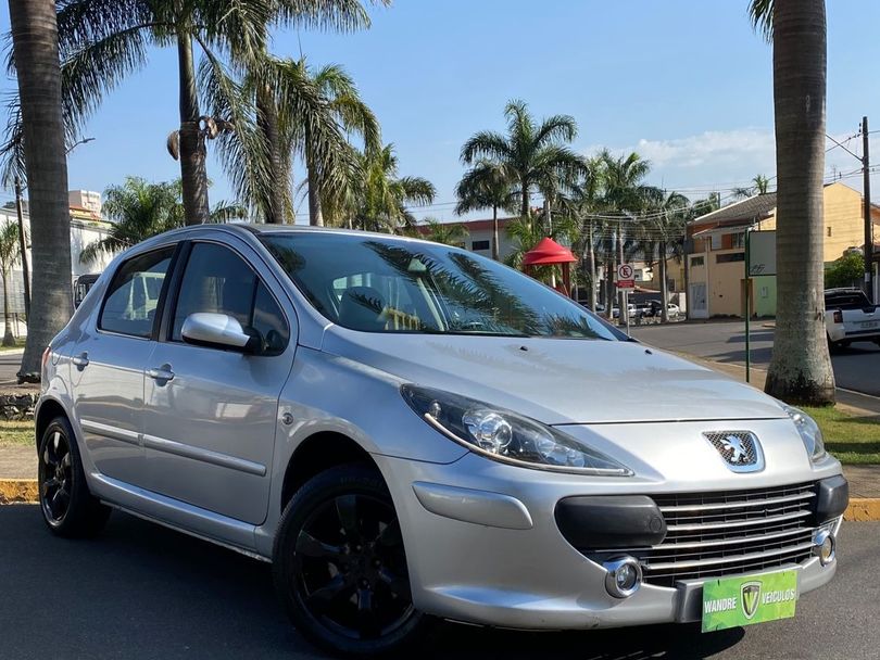 PEUGEOT 2.0 PRESENCE PACK 16V FLEX 4P AUTOMÁTICO