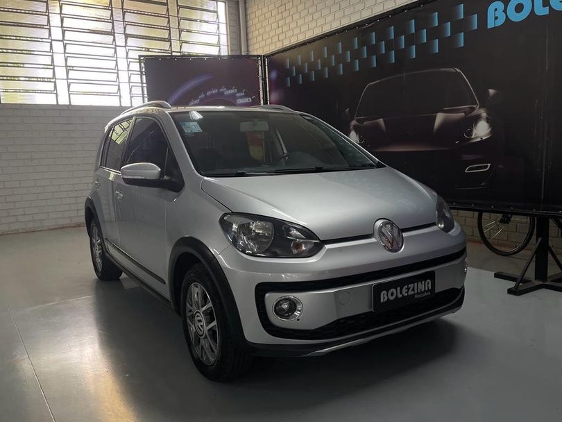 VolksWagen up! cross 1.0 TSI Total Flex 12V 5p