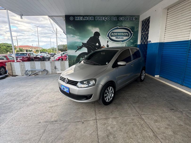 VolksWagen Fox 1.6 Mi Total Flex 8V 5p