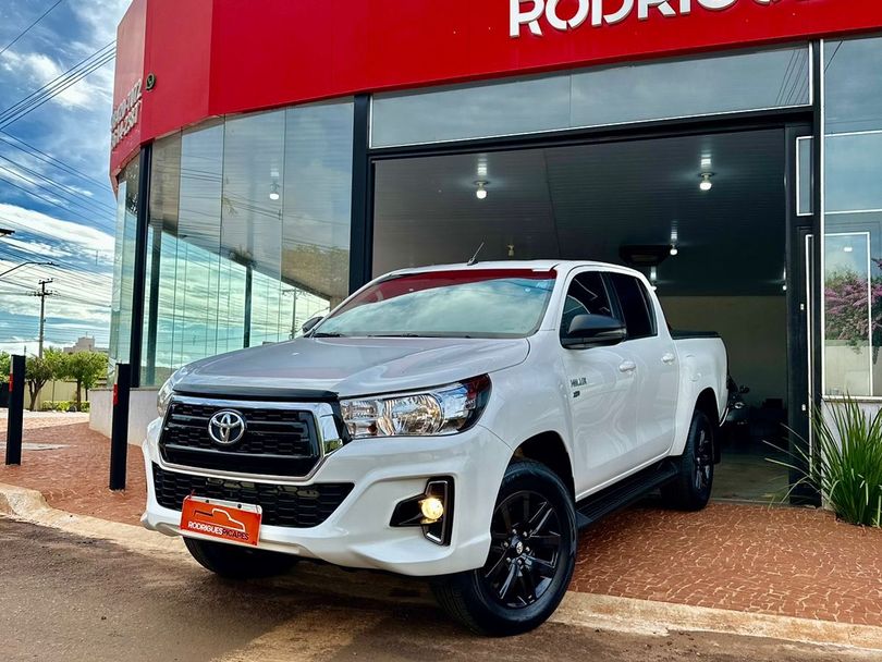 Toyota Hilux CD SR 4x2 2.7 16V/2.7 Flex Aut.