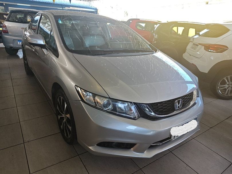 Honda Civic Sedan LXR 2.0 Flexone 16V Aut. 4p