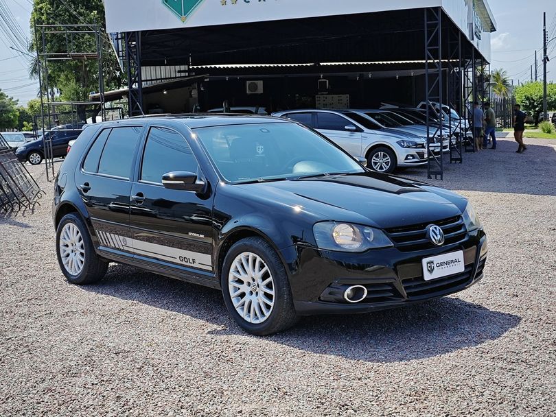 VolksWagen Golf 1.6 Mi Total Flex 8V 4p