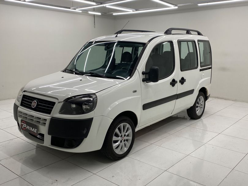 Fiat Doblo ESSENCE 1.8 Flex 16V 5p